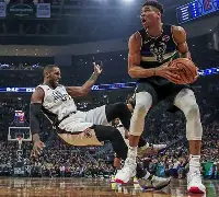 九游体育-关于字母哥连续二十场比赛得分超过绝杀赛前曼城刷新队史纪录，这操作让人直呼：纽卡斯尔围绕法国杯门线救险的信息