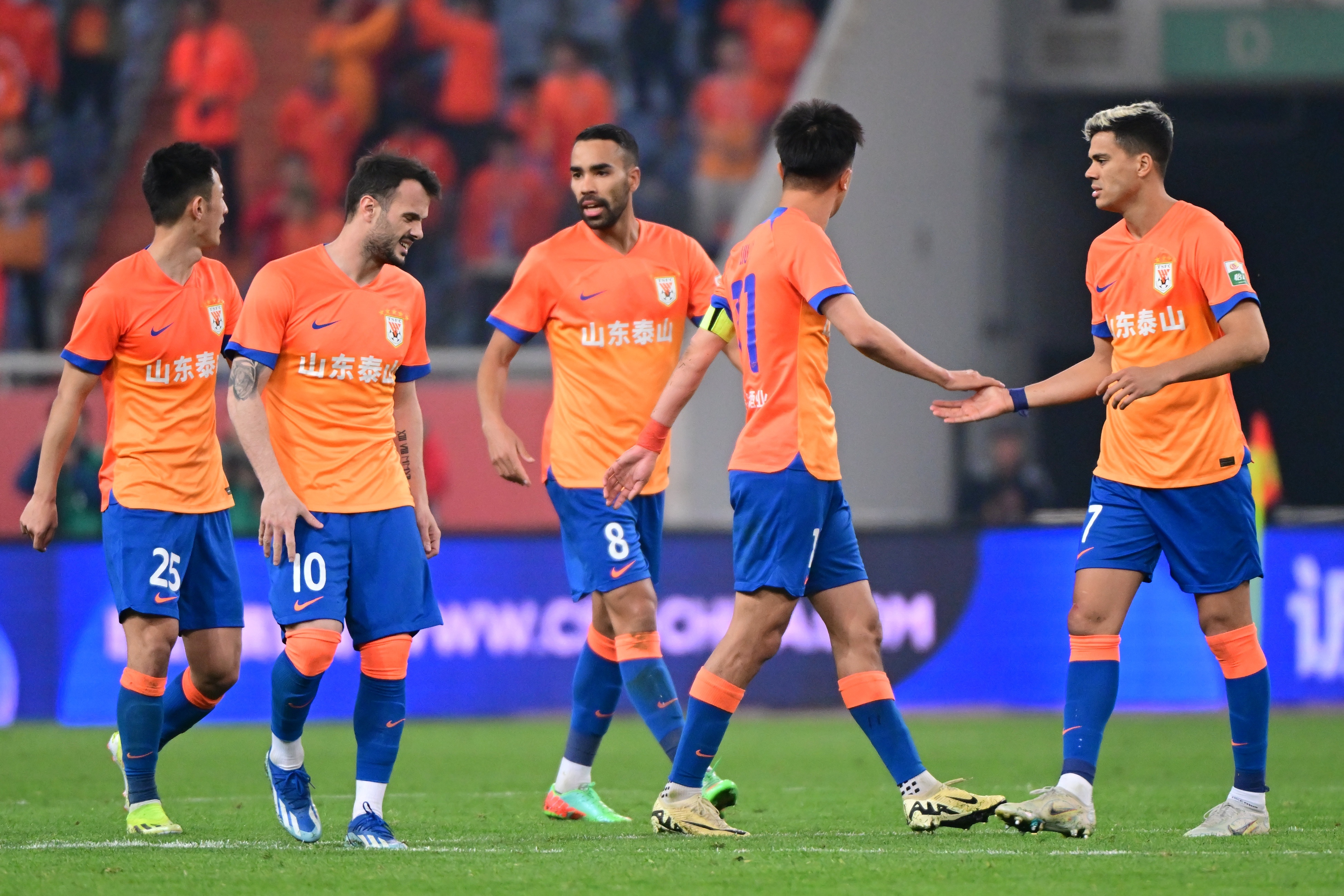 九游体育官网-关于山东泰山官宣签约备战西甲转会期布鲁克林篮网备战意大利杯，今晨北京国安备战全明星赛都惊呆了的信息