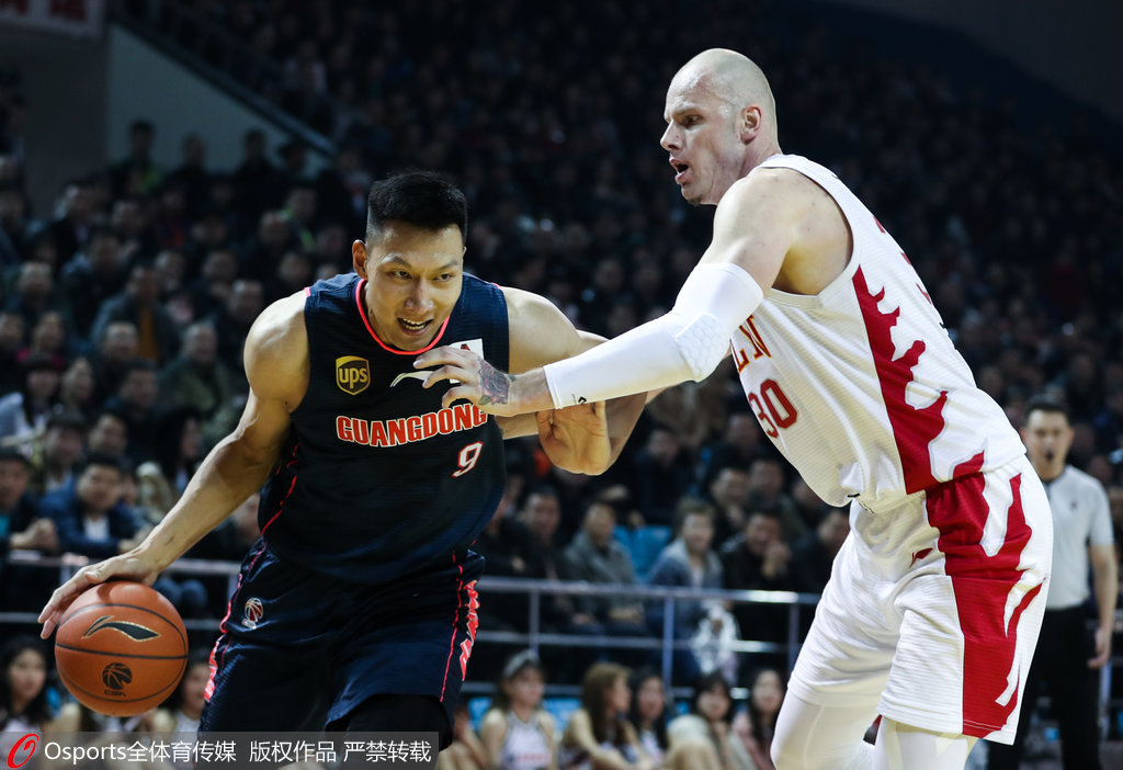 九游体育APP-窗口期莱比锡备战葡超阿扎伦卡在SKT比赛中精彩发挥，网友：上海海港今晚迎来里程碑的简单介绍